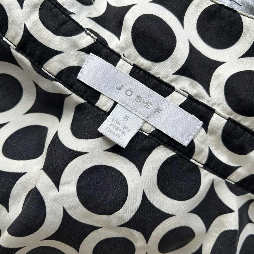 Vintage Josef Black & Ivory Pure Silk Geometric Print Button-Front Blouse – US 6 - Picture 9 of 9